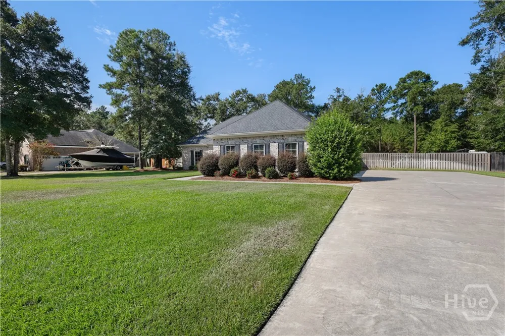 335 Westminster Drive Guyton, GA 31312
