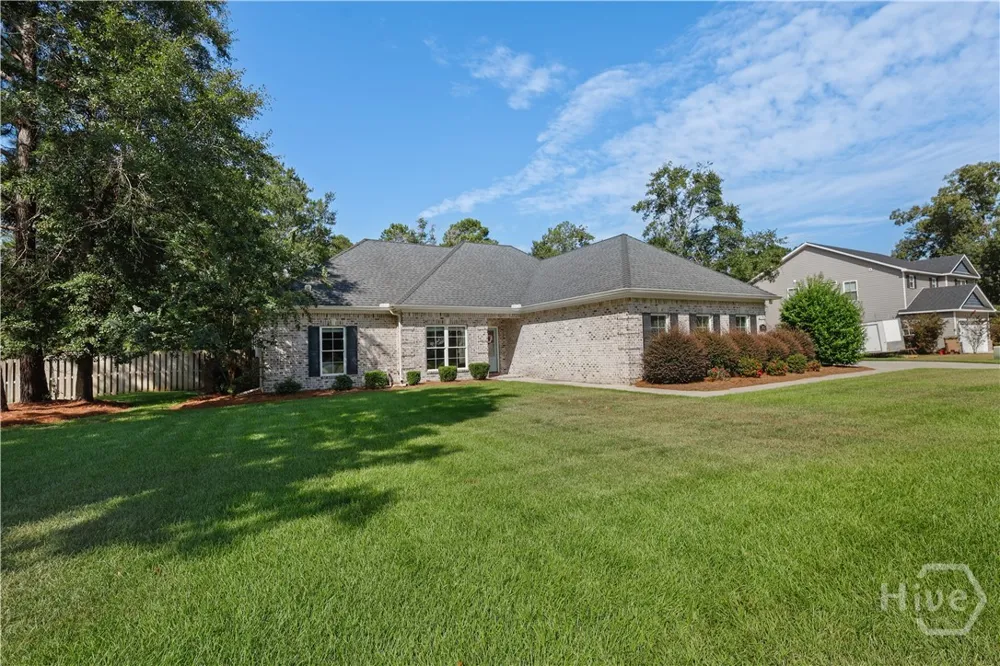 335 Westminster Drive Guyton, GA 31312