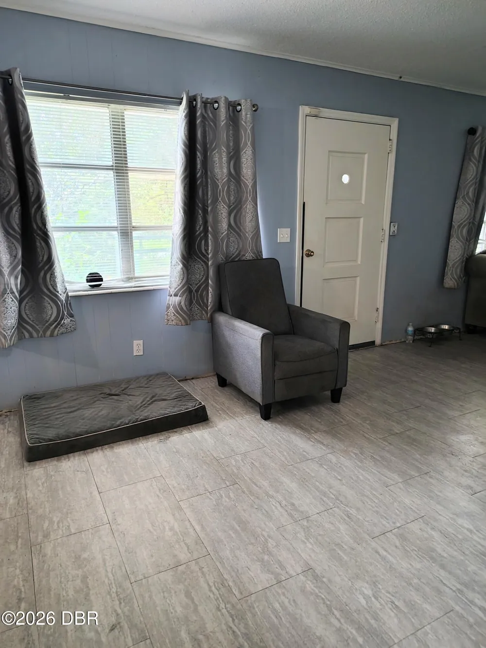 27401 Main Avenue Okahumpka, FL 34762
