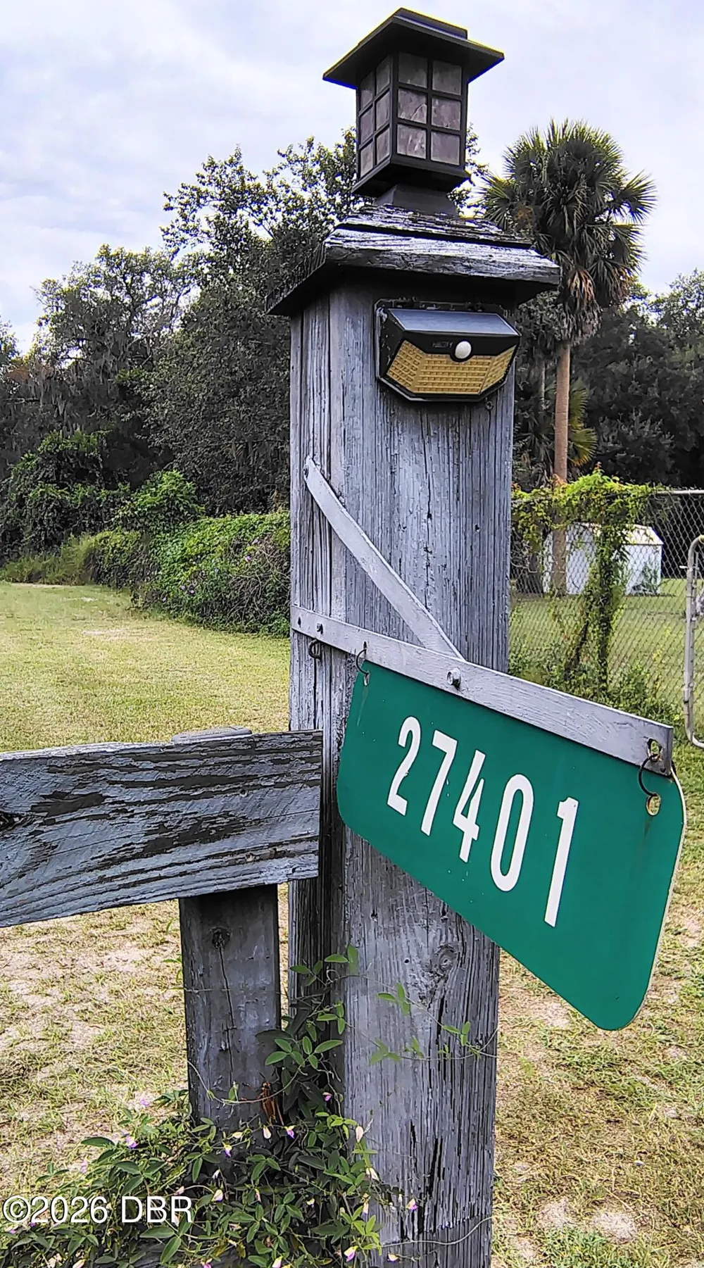 27401 Main Avenue Okahumpka, FL 34762
