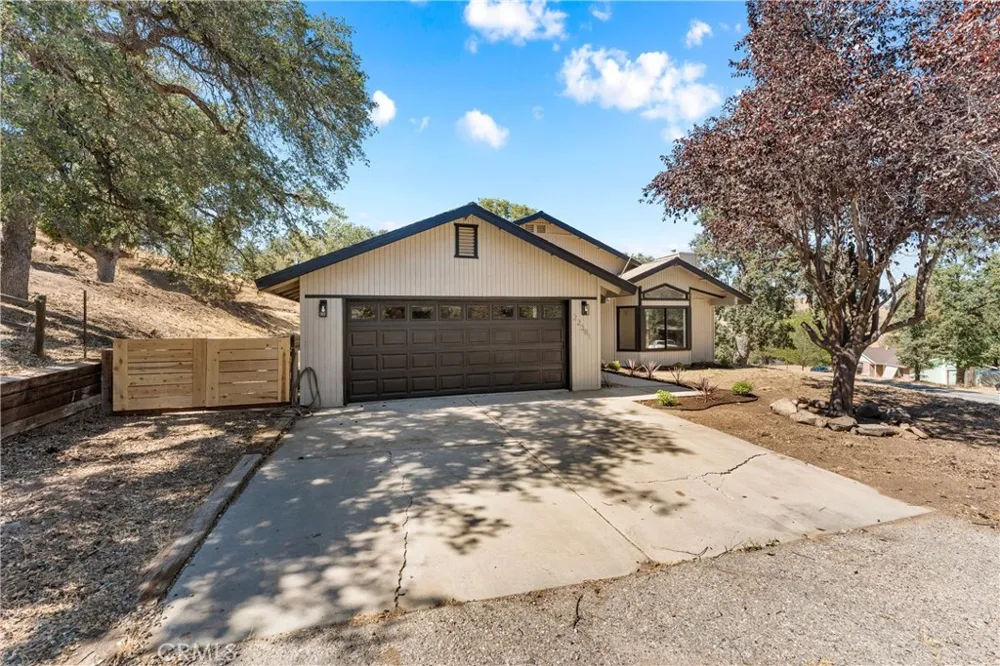 22381 William Tell Trail Tehachapi, CA 93561