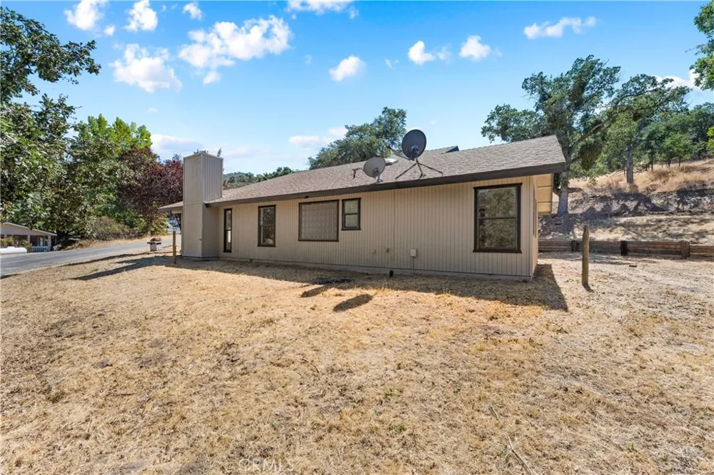 22381 William Tell Trail Tehachapi, CA 93561