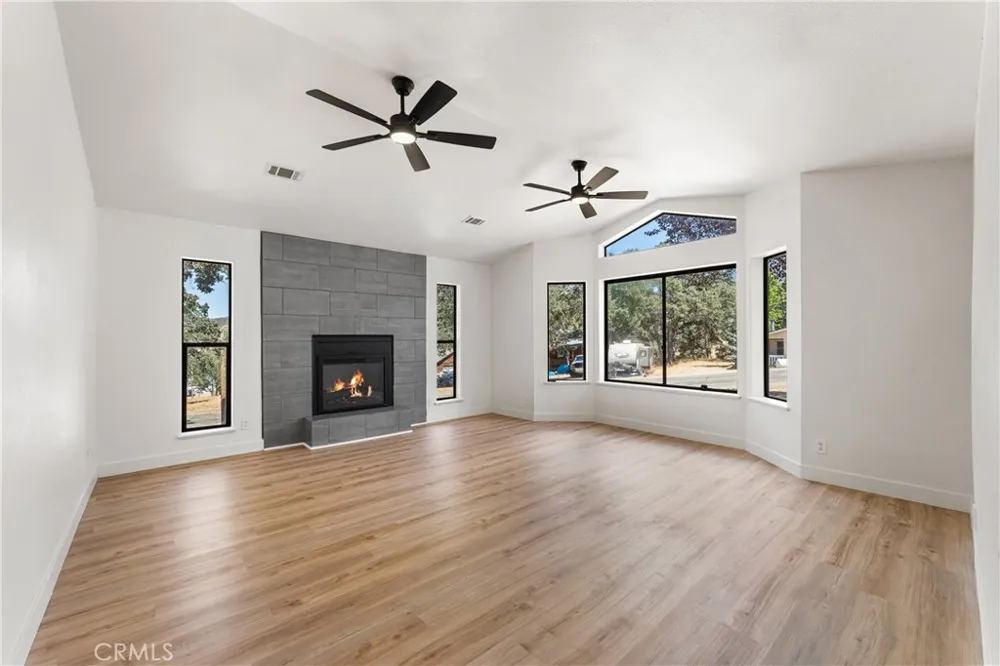 22381 William Tell Trail Tehachapi, CA 93561
