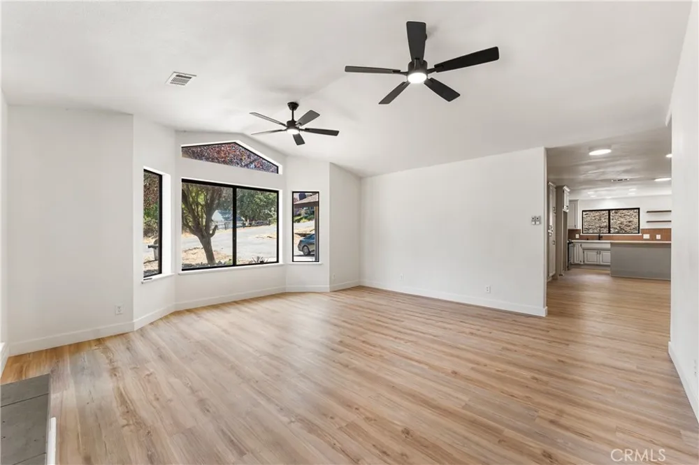 22381 William Tell Trail Tehachapi, CA 93561