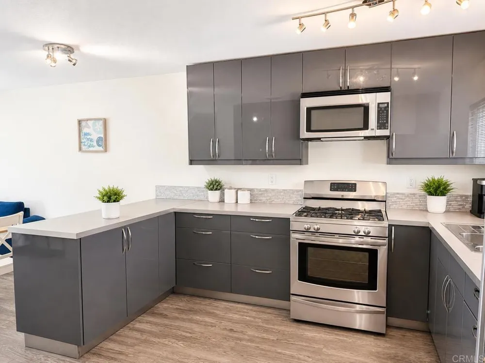 173 Palm Avenue Imperial Beach, CA 91932