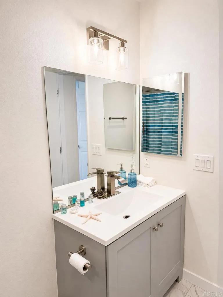 173 Palm Avenue Imperial Beach, CA 91932