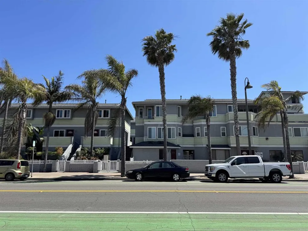 173 Palm Avenue Imperial Beach, CA 91932
