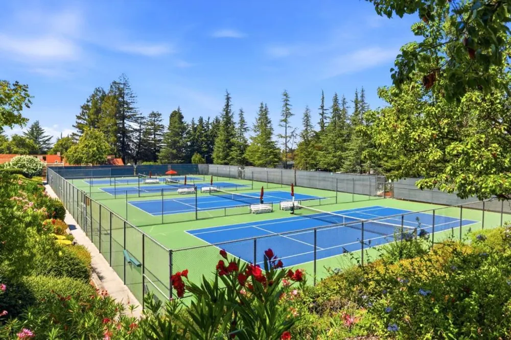 7660 Falkirk Drive San Jose, CA 95135