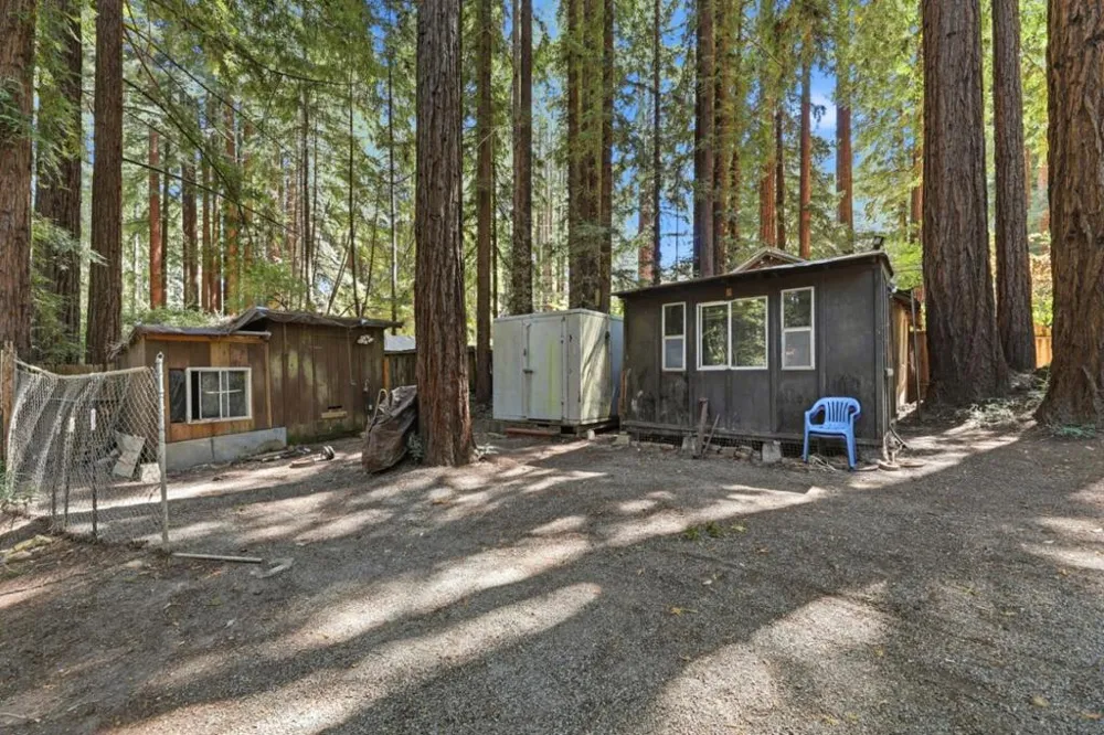 300 Teilh Drive Boulder Creek, CA 95006