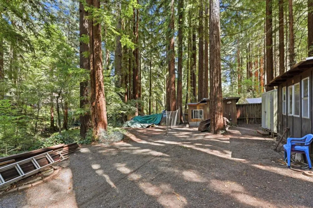 300 Teilh Drive Boulder Creek, CA 95006