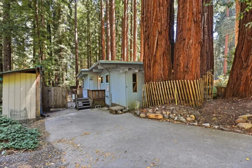 300 Teilh Drive Boulder Creek, CA 95006