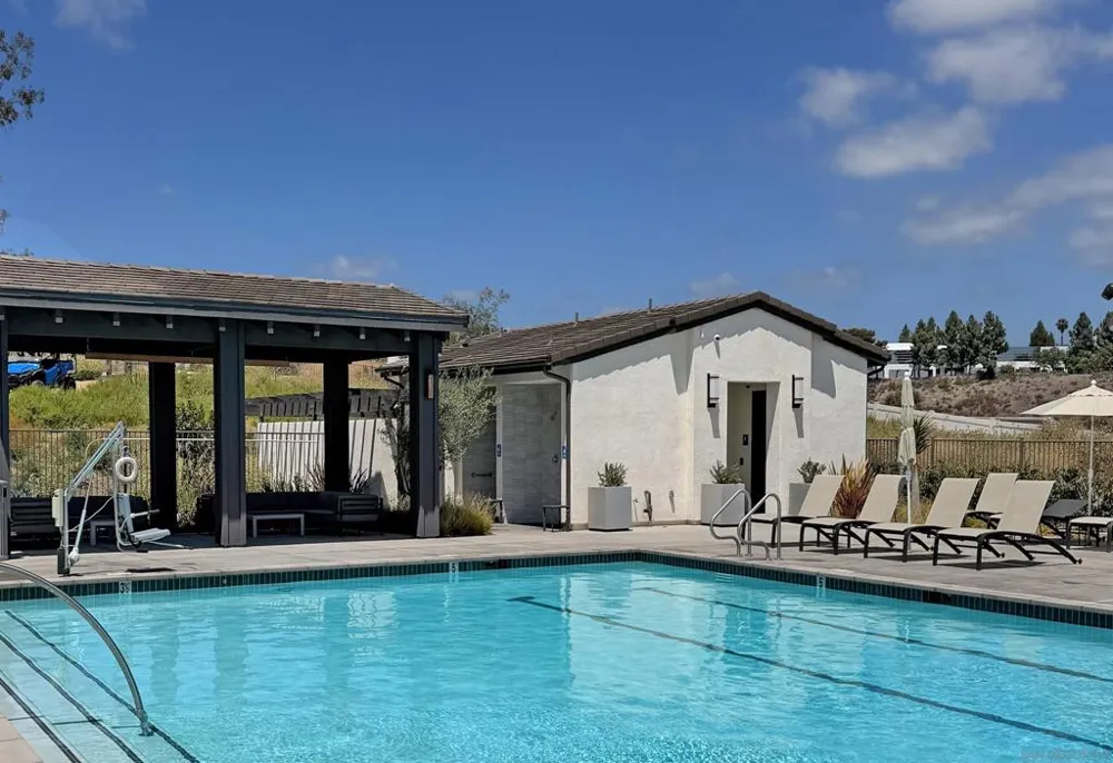 11321 Jacob Ln San Diego, CA 92129