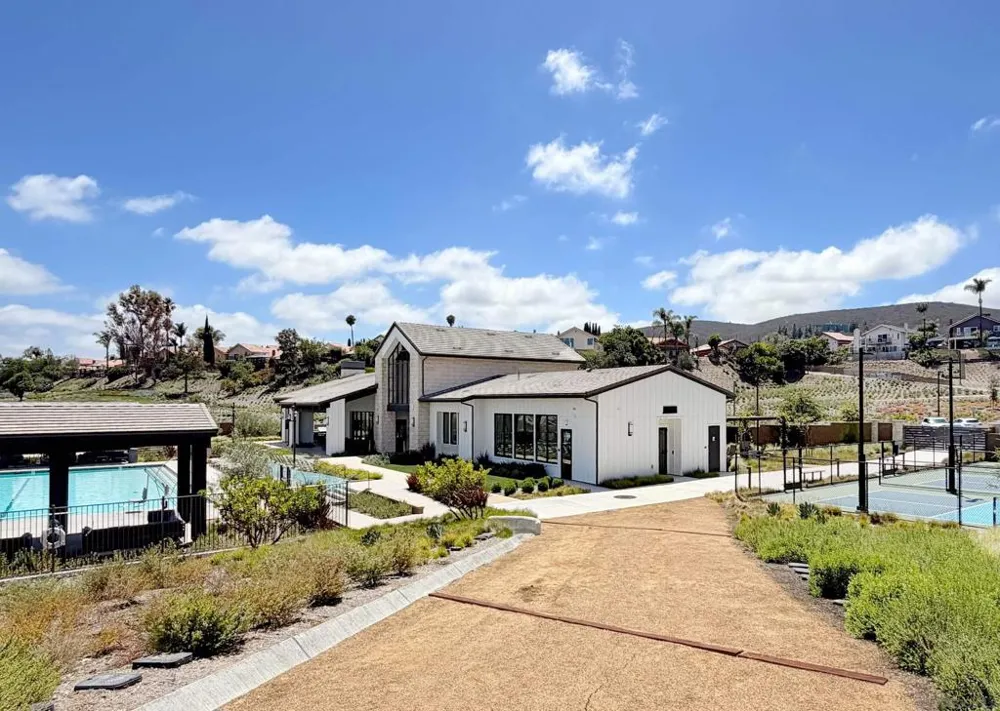 11321 Jacob Ln San Diego, CA 92129