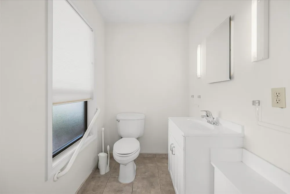 1904 NW 22nd Street Stuart, FL 34994