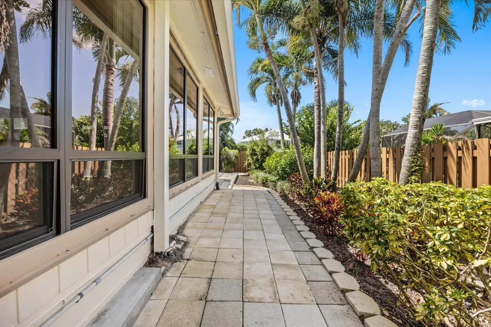 1904 NW 22nd Street Stuart, FL 34994