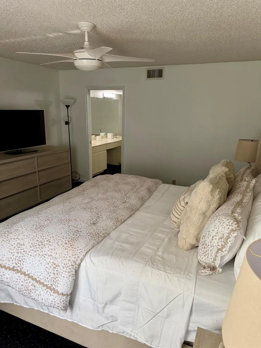 15321 STRATHEARN DRIVE #10902 Delray Beach, FL 33446