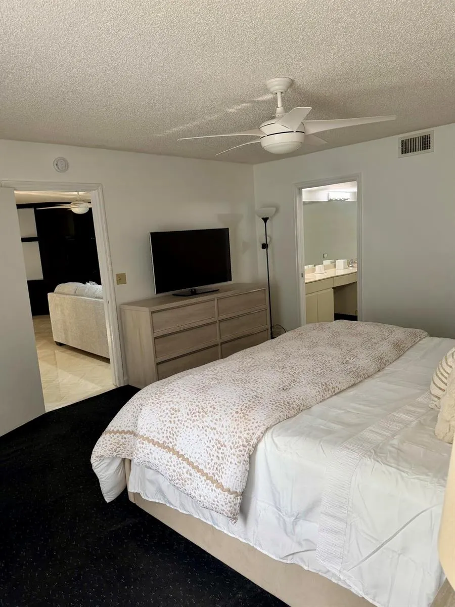 15321 STRATHEARN DRIVE #10902 Delray Beach, FL 33446