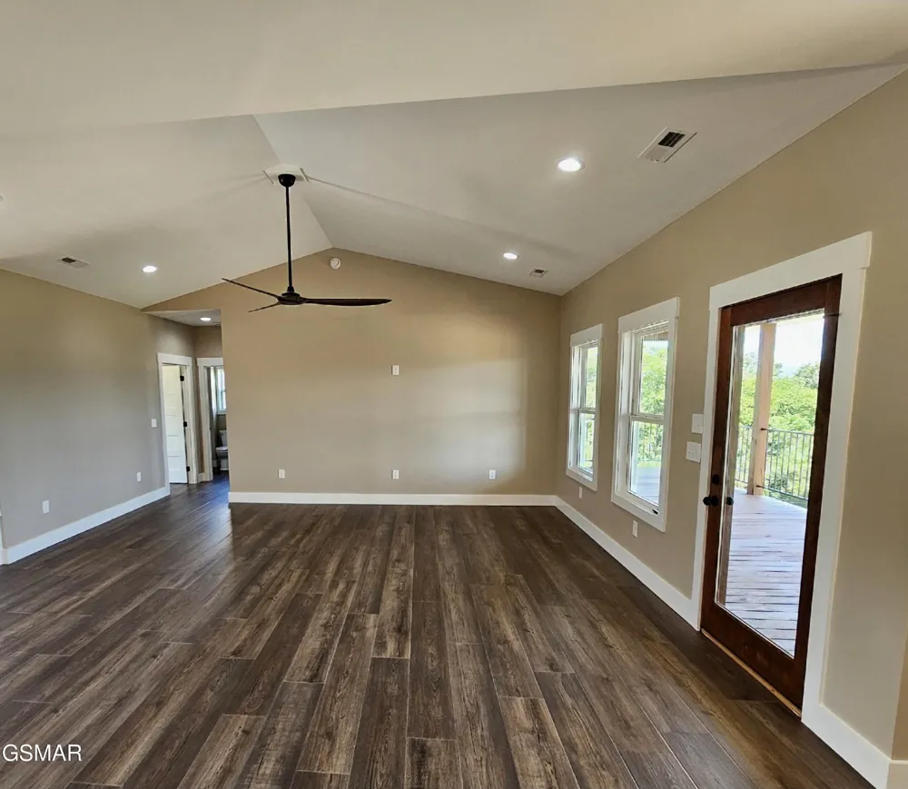 2711 Vista Meadows Lane Sevierville, TN 37876