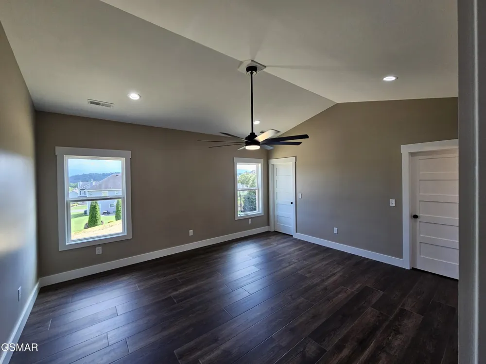 2711 Vista Meadows Lane Sevierville, TN 37876