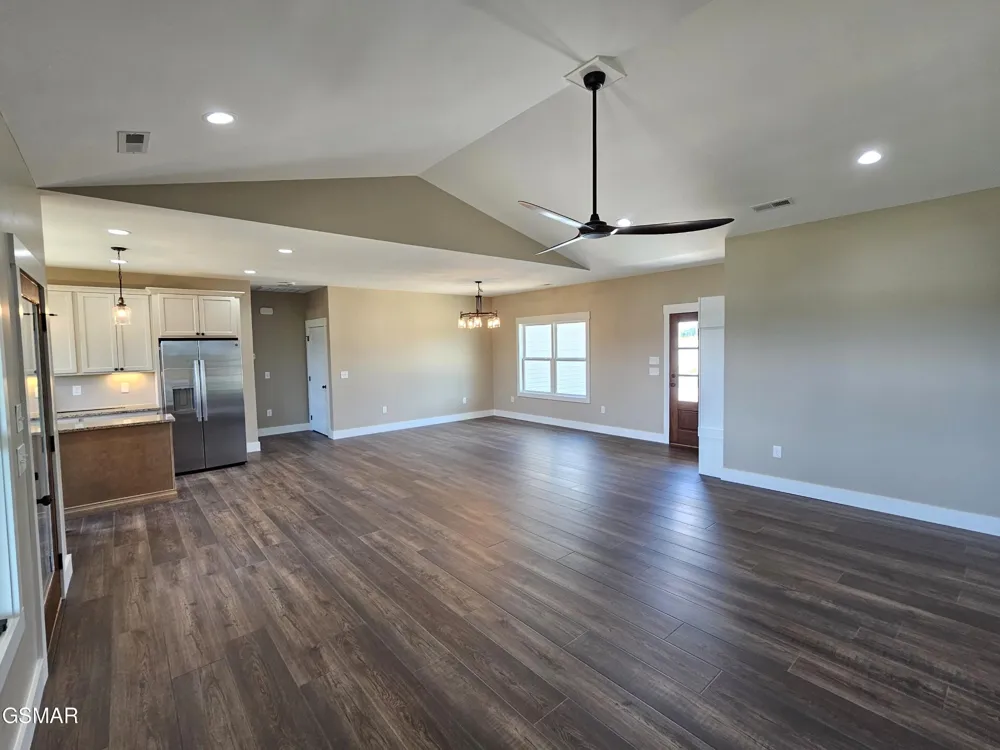 2711 Vista Meadows Lane Sevierville, TN 37876