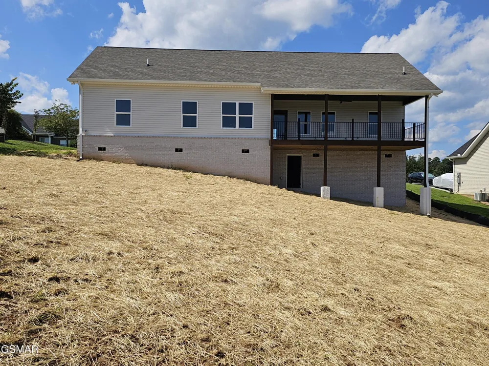 2711 Vista Meadows Lane Sevierville, TN 37876