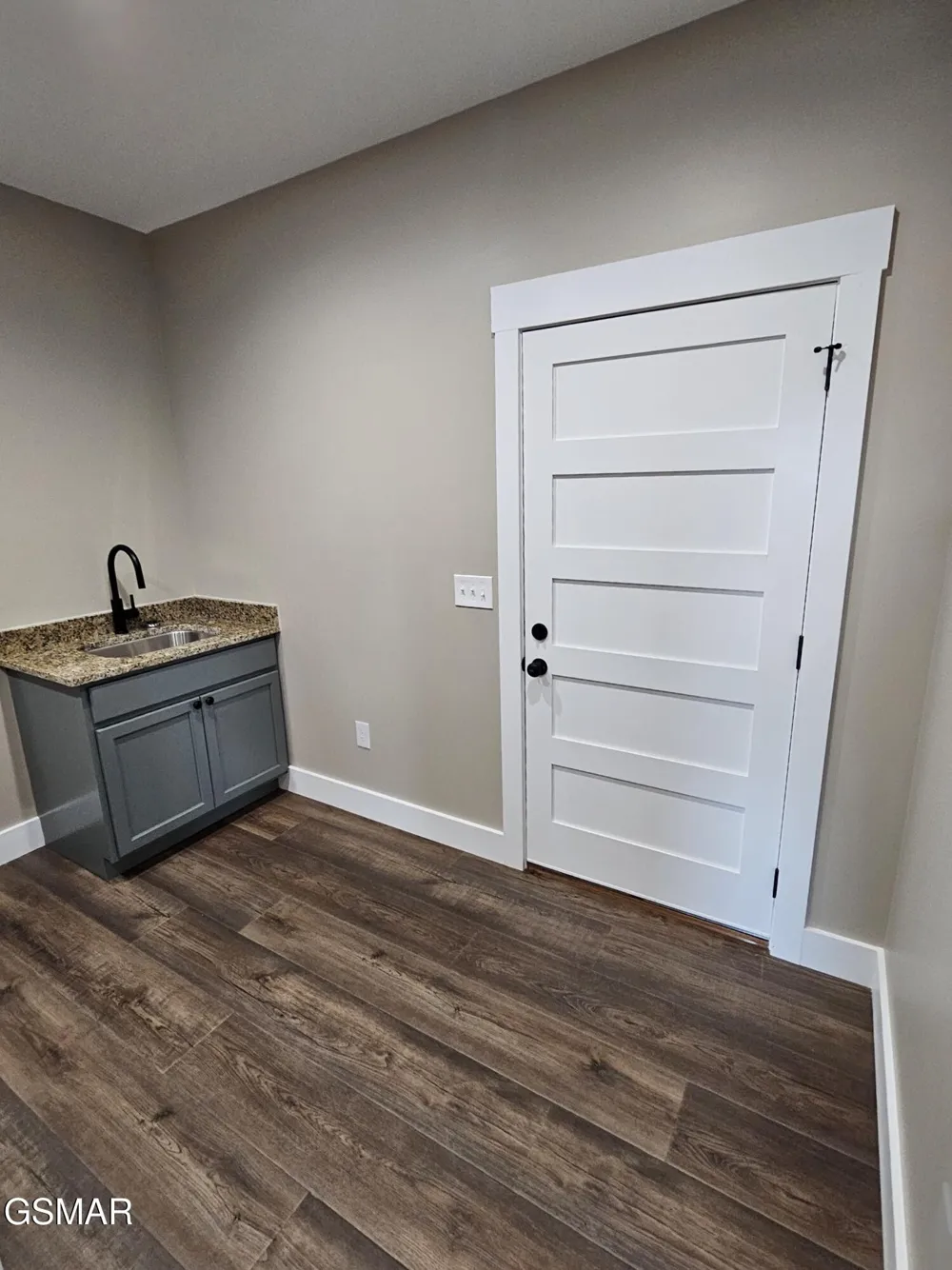 2711 Vista Meadows Lane Sevierville, TN 37876