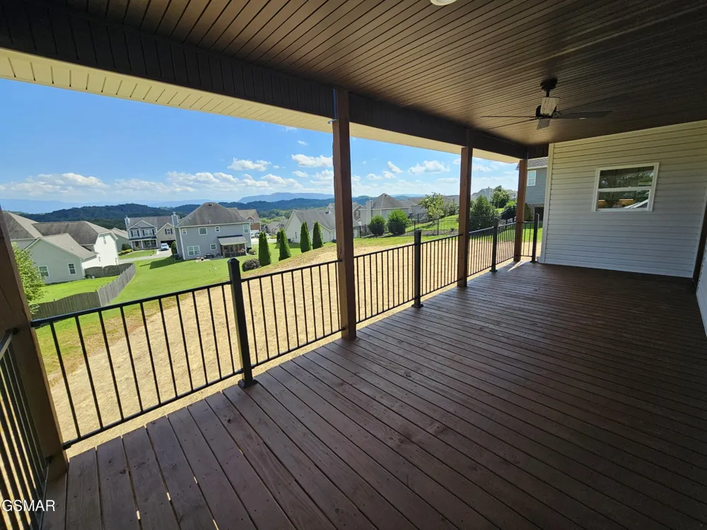2711 Vista Meadows Lane Sevierville, TN 37876