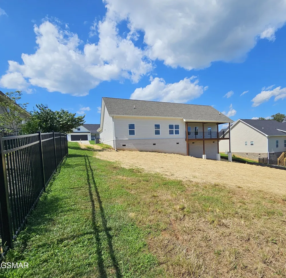 2711 Vista Meadows Lane Sevierville, TN 37876