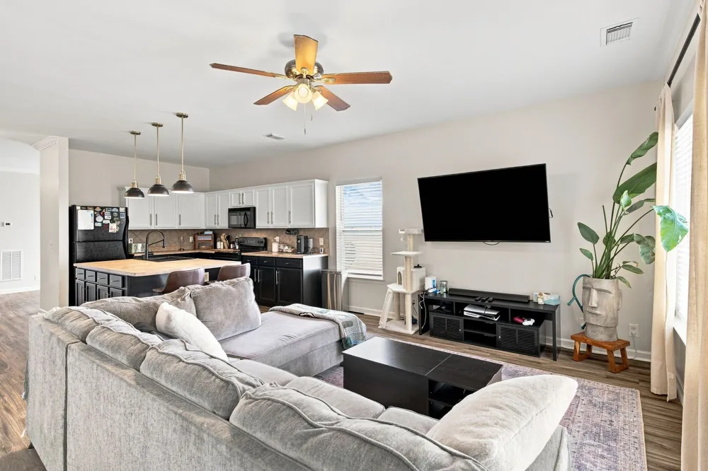 333 Harbor Village Dr Madison, TN 37115
