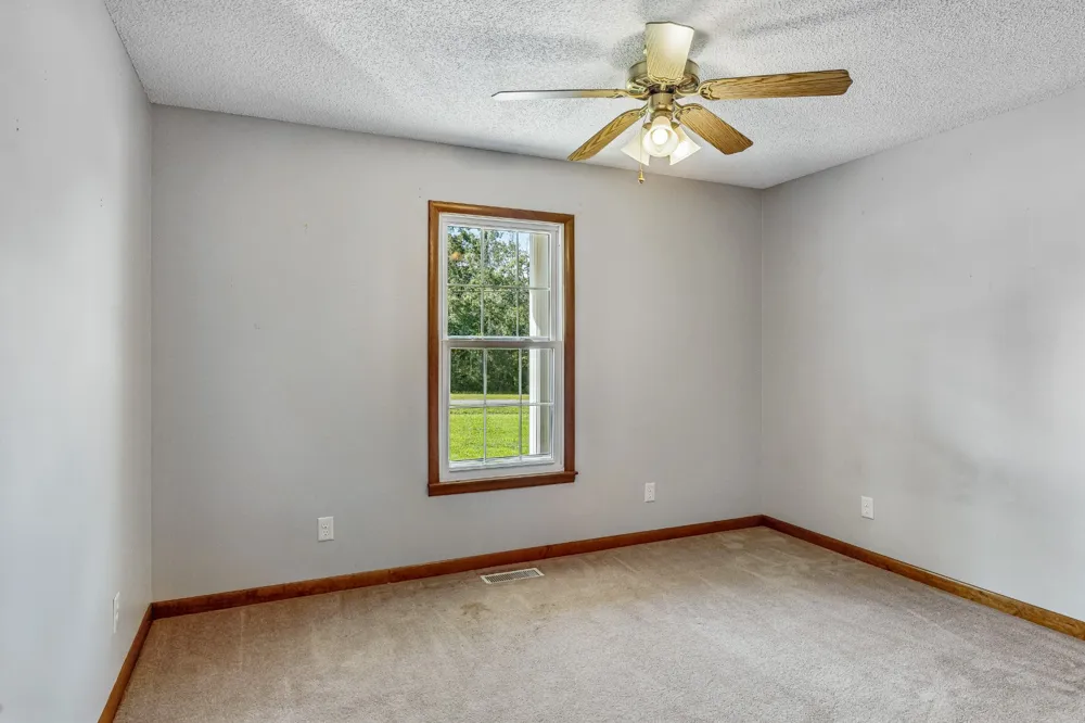140 Ashley Marie Dr Hohenwald, TN 38462