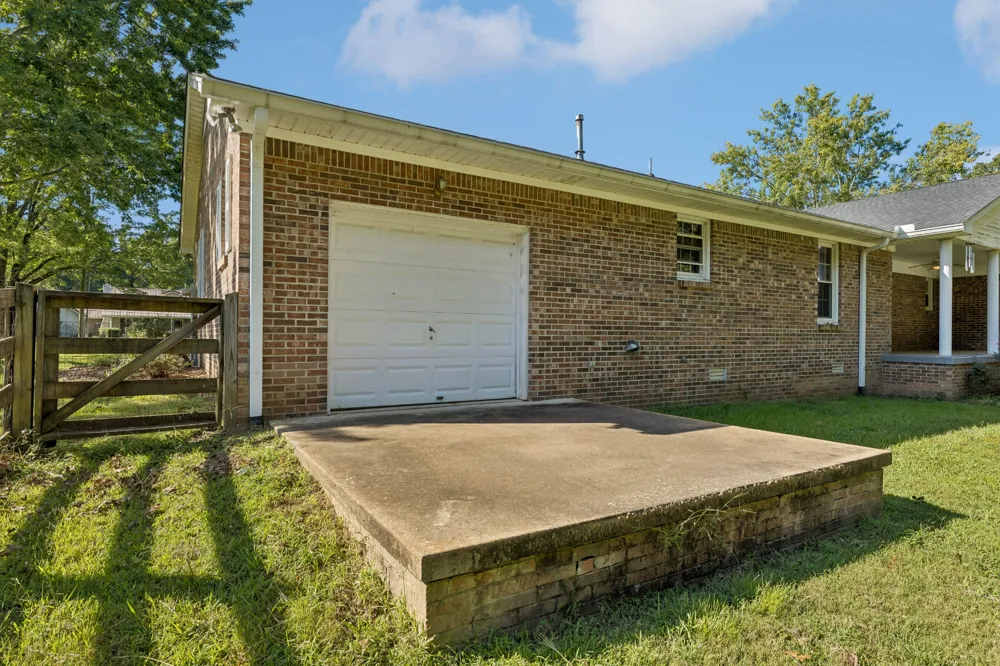 140 Ashley Marie Dr Hohenwald, TN 38462