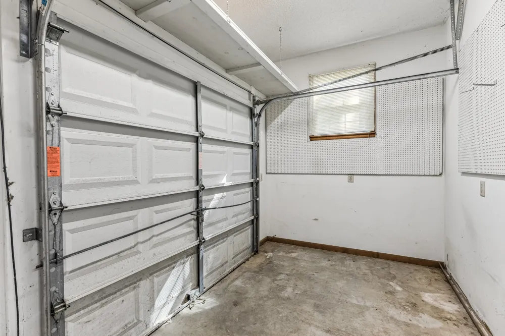 140 Ashley Marie Dr Hohenwald, TN 38462