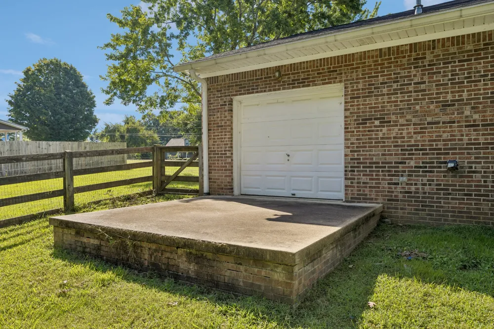 140 Ashley Marie Dr Hohenwald, TN 38462