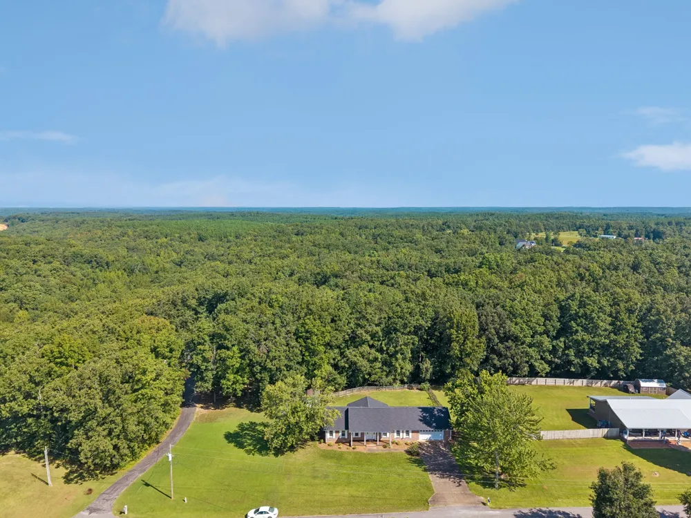 140 Ashley Marie Dr Hohenwald, TN 38462