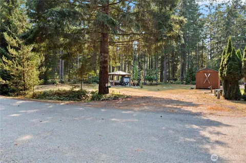 81 Varden Way