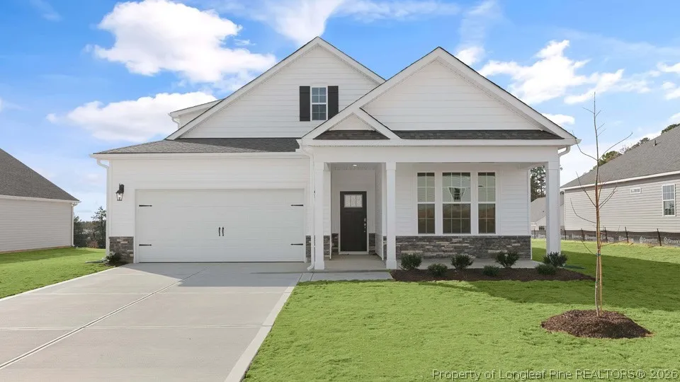 421 Thistle Meadow Lane Aberdeen, NC 28315