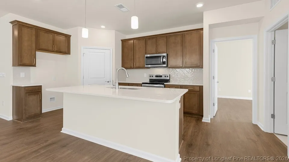 421 Thistle Meadow Lane Aberdeen, NC 28315