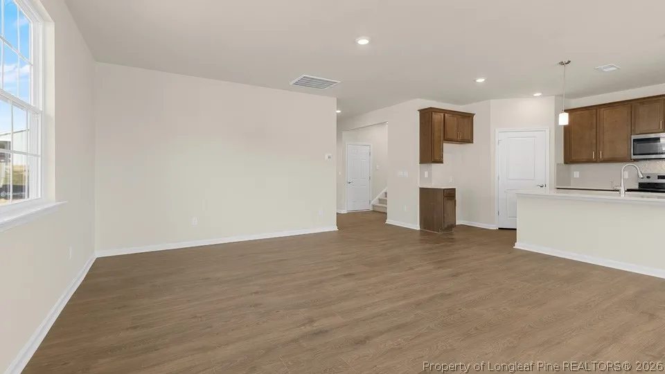 421 Thistle Meadow Lane Aberdeen, NC 28315