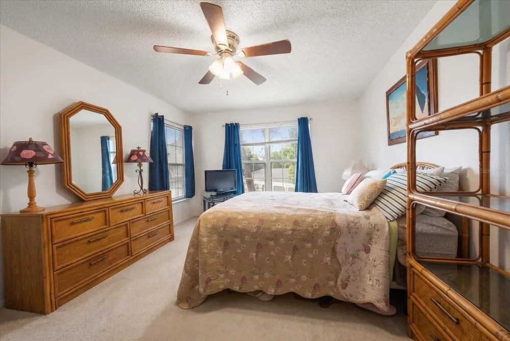 330 PROMENADE DRIVE #206 Dunedin, FL 34698