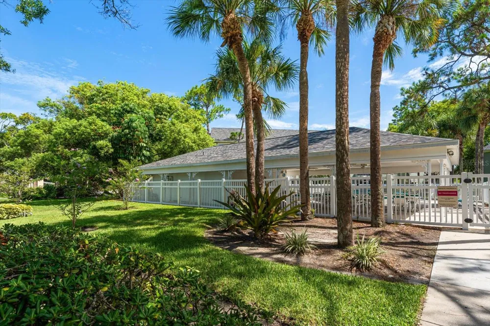 330 PROMENADE DRIVE #206 Dunedin, FL 34698