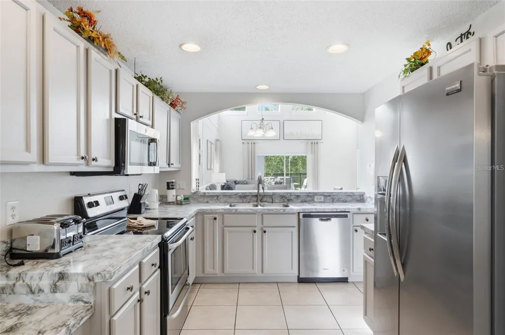 8426 SECRET KEY COVE Kissimmee, FL 34747