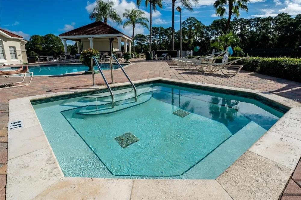 8426 SECRET KEY COVE Kissimmee, FL 34747