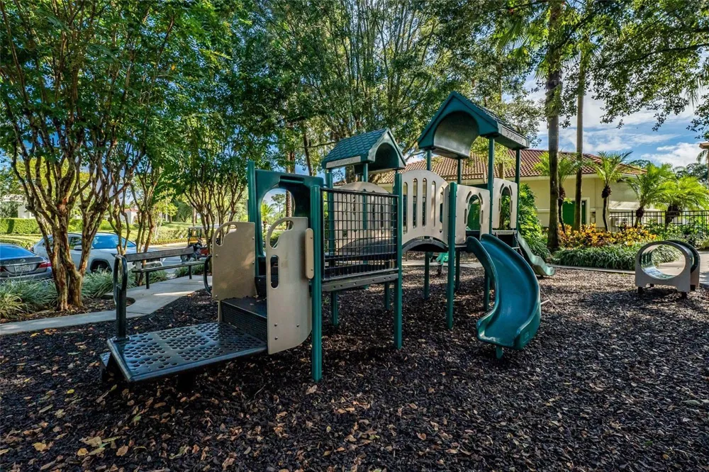 8426 SECRET KEY COVE Kissimmee, FL 34747