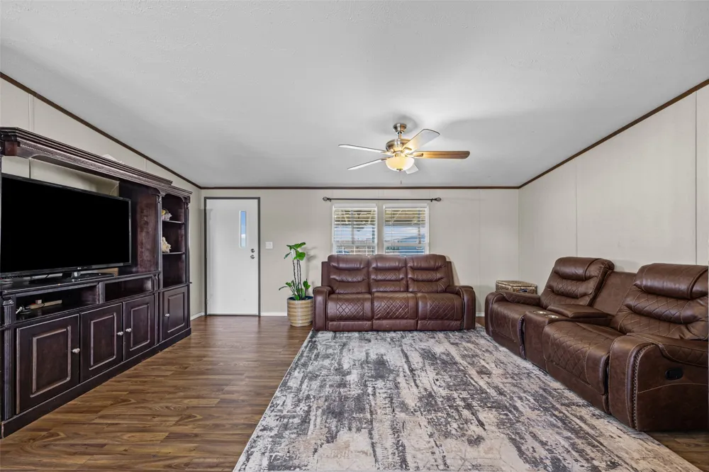 138 Double C Drive Cedar Creek, TX 78612