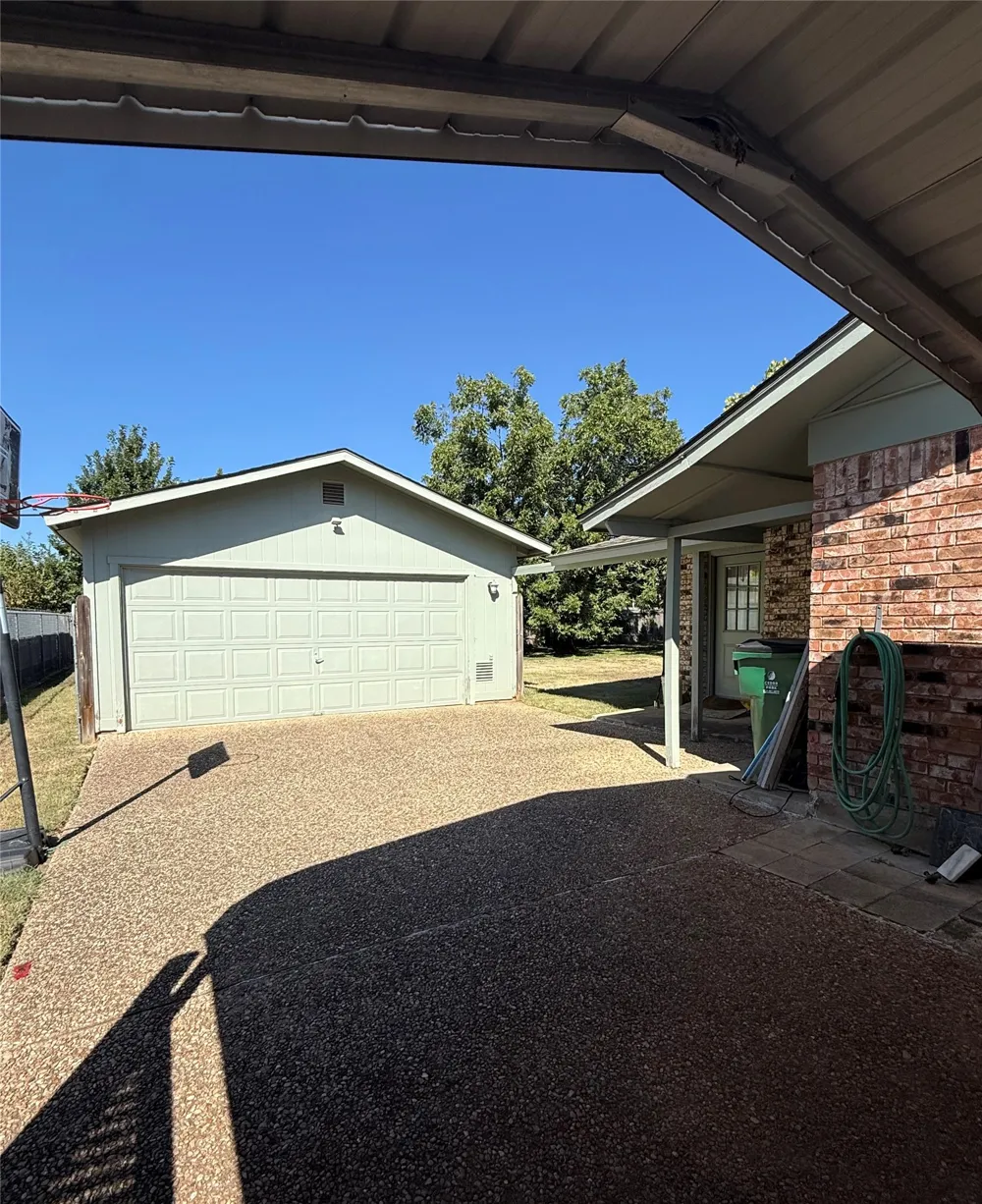 205 Parkway Drive Cedar Park, TX 78613