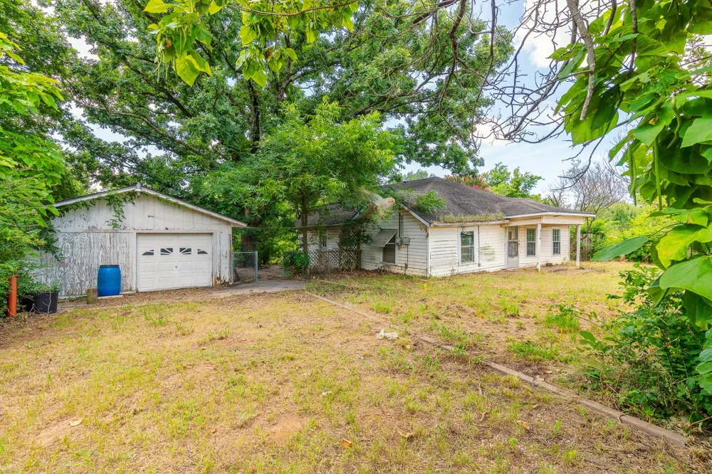 314 E Maple Street Ravenna, TX 75476