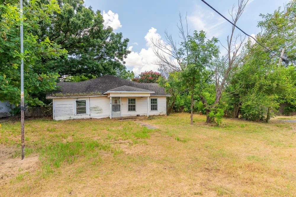 314 E Maple Street Ravenna, TX 75476