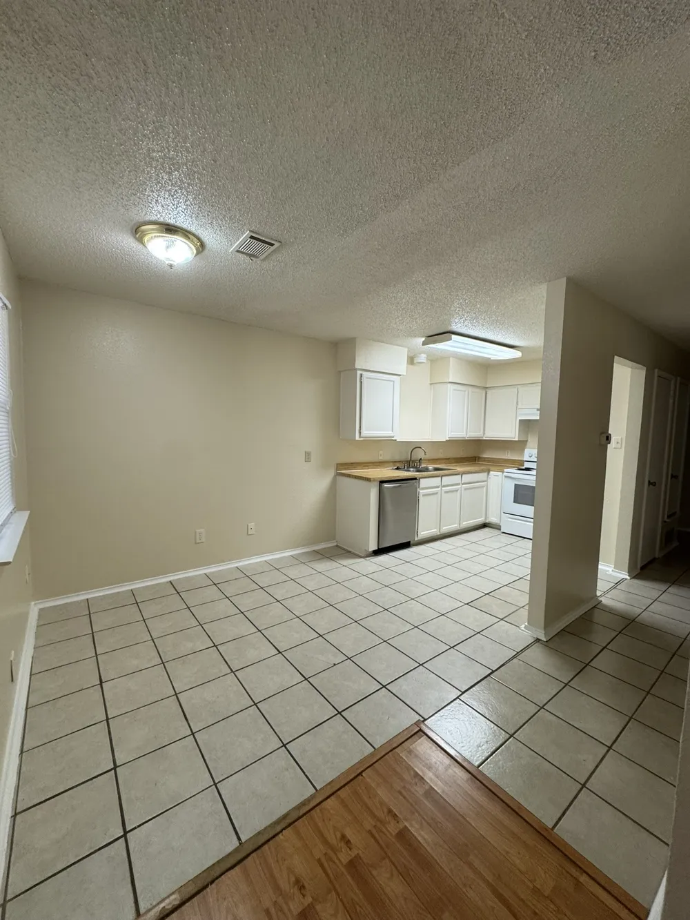 7004 Lincoln Drive North Richland Hills, TX 76182