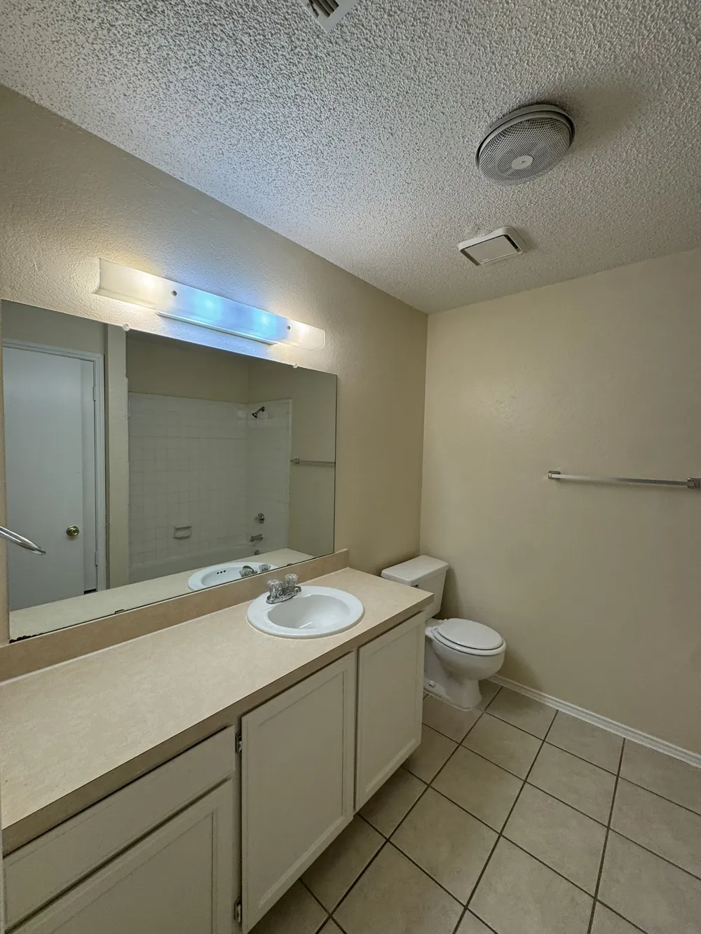 7004 Lincoln Drive North Richland Hills, TX 76182