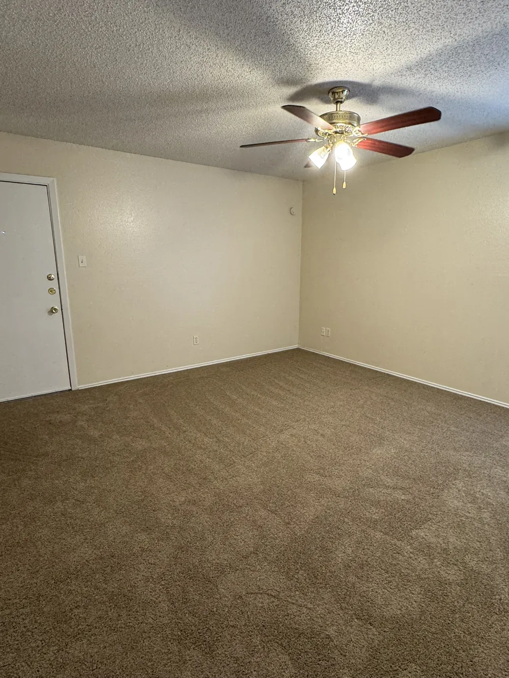 7004 Lincoln Drive North Richland Hills, TX 76182